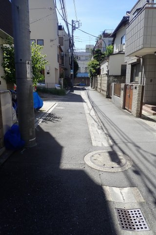 エステートピア根津の周辺