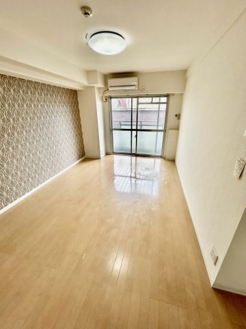 フレール緑地公園の内装