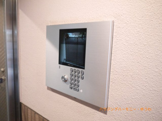 【その他共用部分】 | オートロック付になっていますので、不審者対策は、しっかりとしています。