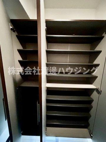 アンフィニXⅡ江坂ガーデンの収納