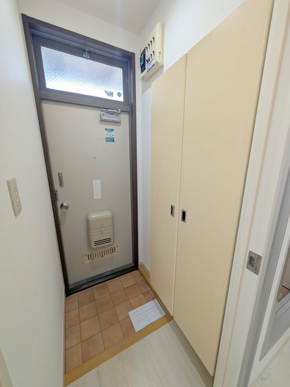 シティハイム　サンクリアの玄関