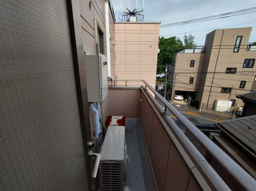 バーダント府中のバルコニー