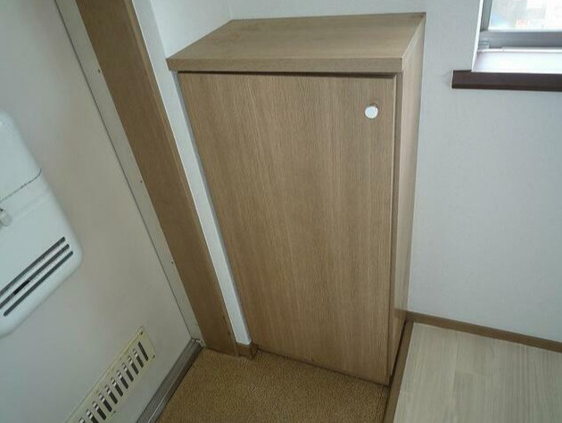 バーダント府中の玄関