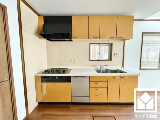 宇治市伊勢田町若林のキッチン