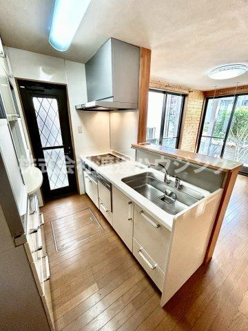 箕面5丁目戸建のキッチン