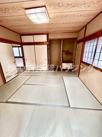 箕面5丁目戸建の寝室
