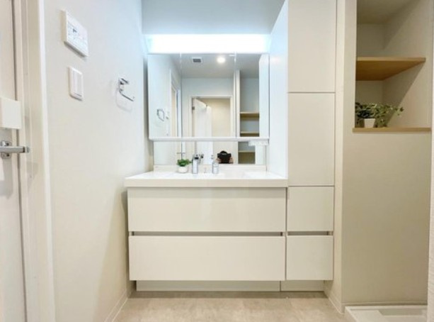 【独立洗面台】 | メセーヌ | ご家族の1日が始まり、1日の終わりを締めくくる洗面空間。