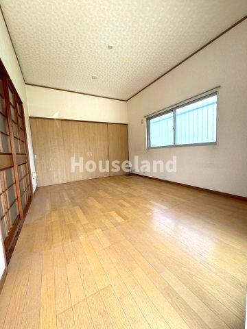 西大井戸建の洋室