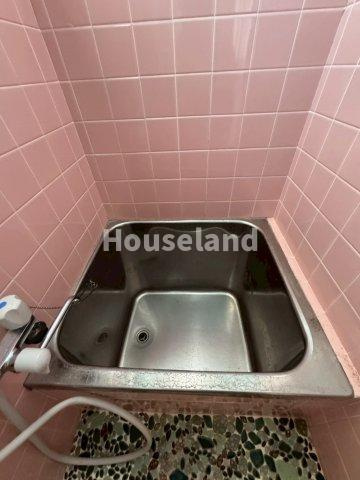 西大井戸建の浴室