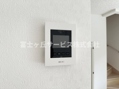 【セキュリティ】 | 静岡市葵区竜南3丁目 2期 新築一戸建て 3号棟 | 来客の際、顔が見えて安心です
