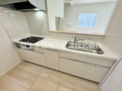 【キッチン】 | 静岡市葵区竜南3丁目 2期 新築一戸建て 3号棟 | 広々としていてお料理がしやすいキッチンです