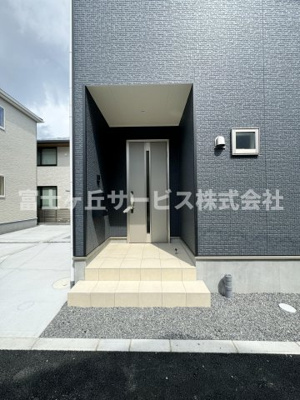 【エントランス】 | 静岡市葵区竜南3丁目 2期 新築一戸建て 6号棟 | エントランスです