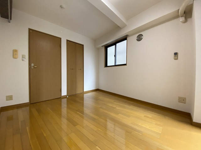 プレ・ファミーユ高宮の居間・リビング