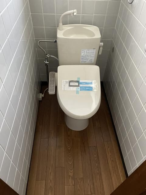 岩出市南大池戸建てのトイレ