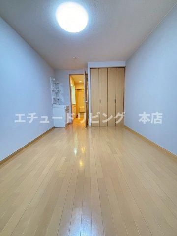 東和マンションの寝室