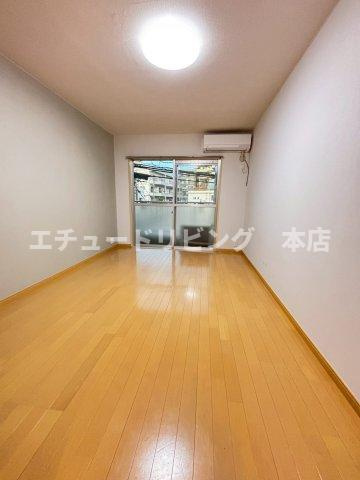 東和マンションの内装