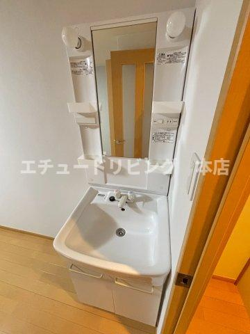 東和マンションの洗面所