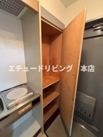 東和マンションの収納