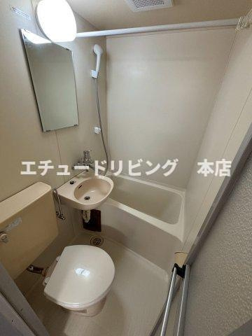 東和マンションの浴室