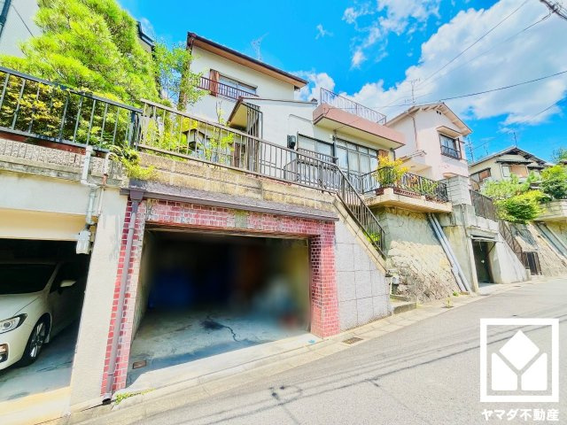 宇治市木幡南山の外観