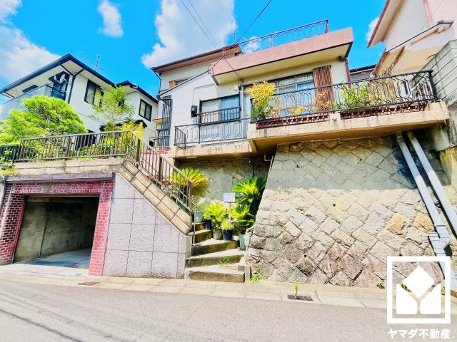 宇治市木幡南山の外観