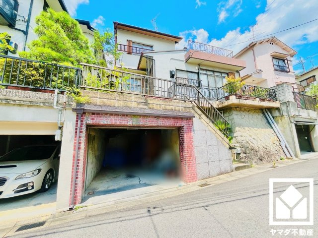 宇治市木幡南山の外観