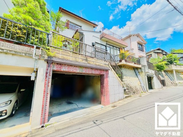 宇治市木幡南山の外観