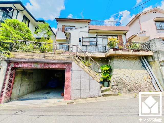 宇治市木幡南山の外観