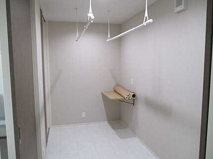 宮島口上1丁目のランドリースペース