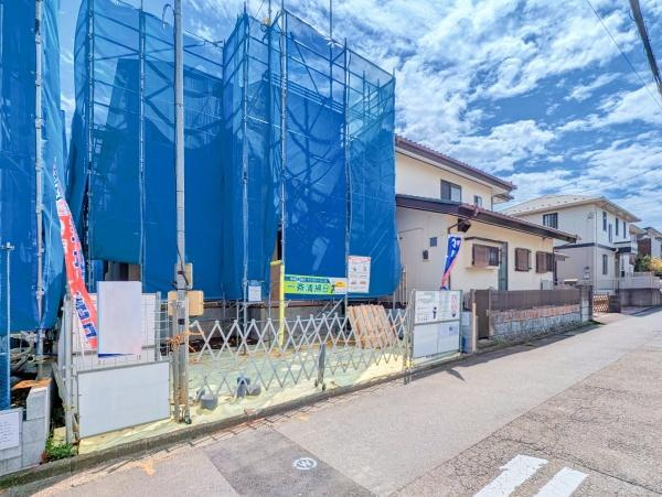 横浜市緑区東本郷２丁目の新築一戸建の前面道路含む現地写真|周辺環境も合わせてご案内させて頂きます！
お気軽にお問い合わせ下さい！