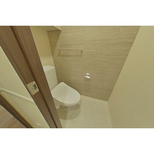 岐阜市長良井田のアパートのトイレ