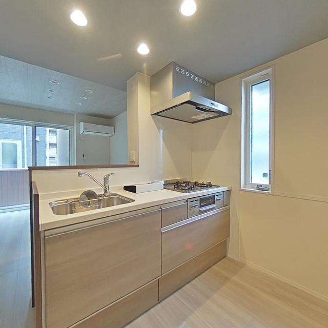 岐阜市長良井田のアパートのキッチン