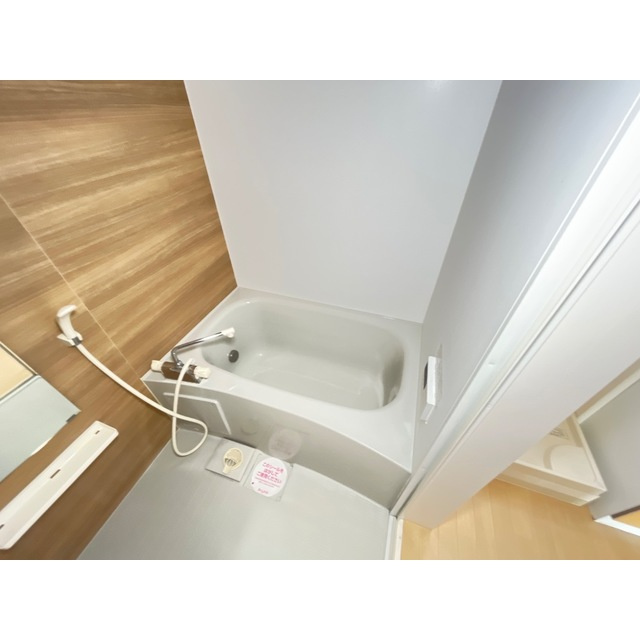 ユニヴァリィ・ハイの浴室|追焚き付