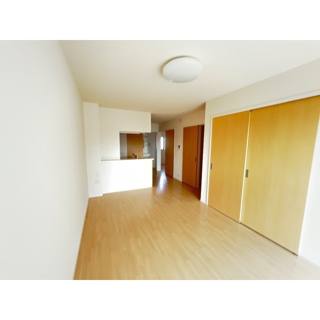 ユニヴァリィ・ハイの居間・リビング|ＬＤＫ