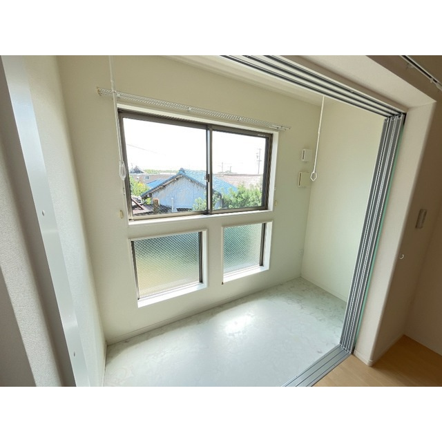 ユニヴァリィ・ハイのバルコニー|インナーテラス