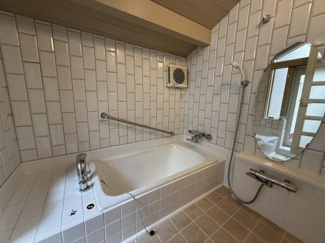 【浴室】 | ２階バスルーム