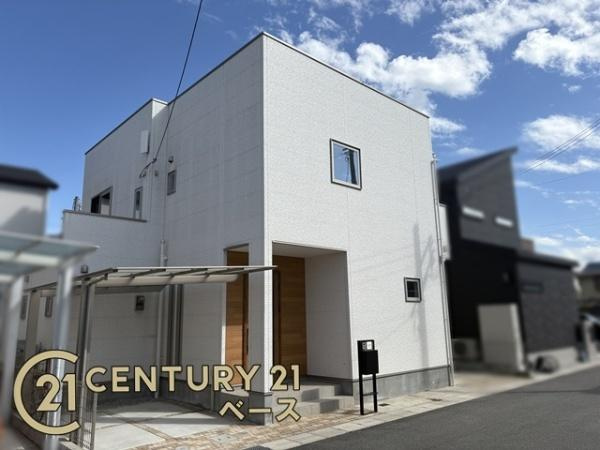 大和高田市中今里町　一戸建の外観|■現地撮影写真■近鉄南大阪線「高田市駅」より徒歩１４分の便利な生活環境！お気軽にお問い合わせください！