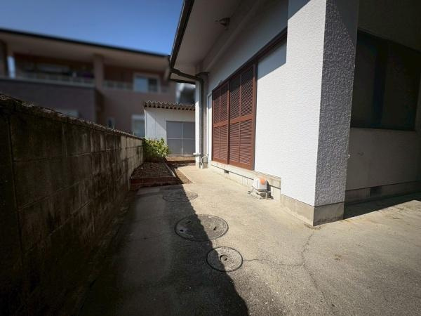 下津町下津　中古戸建の庭