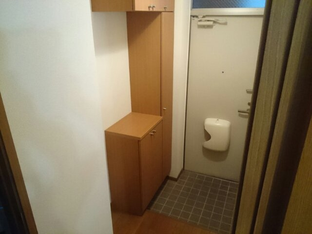 ラフィーネ　Ⅰの玄関