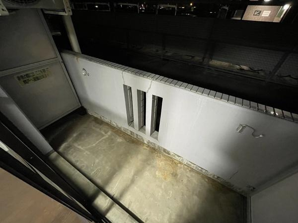 【バルコニー】