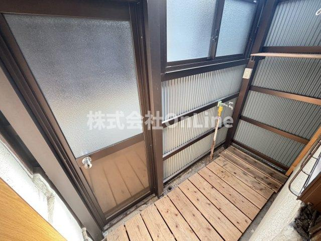 西山本町5丁目貸家２階建てのバルコニー