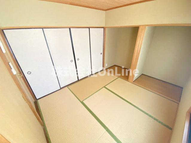 西山本町5丁目貸家２階建ての和室