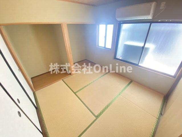 西山本町5丁目貸家２階建ての和室