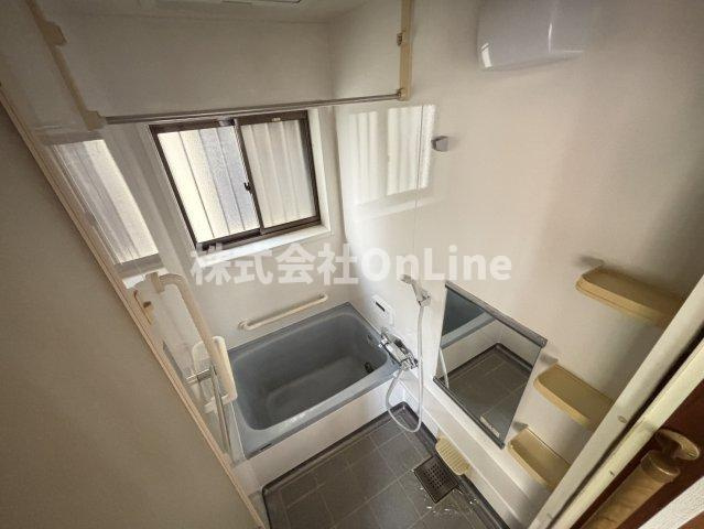 西山本町5丁目貸家２階建ての浴室