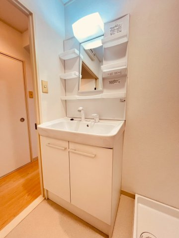 NANAMIAL西明石の洗面所