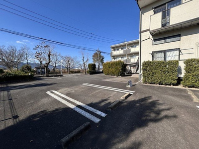 【駐車場】 | メゾンエクセルＴＳ