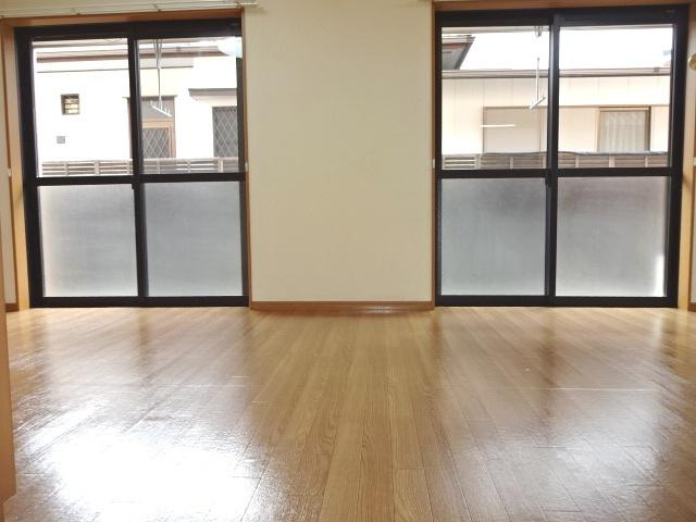 【居間・リビング】 | ライトニングエクセレンス | リビング