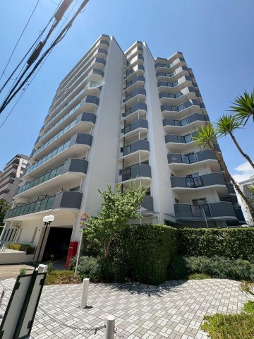 ライオンズマンション湊川公園の外観|落ち着いた雰囲気の外観です