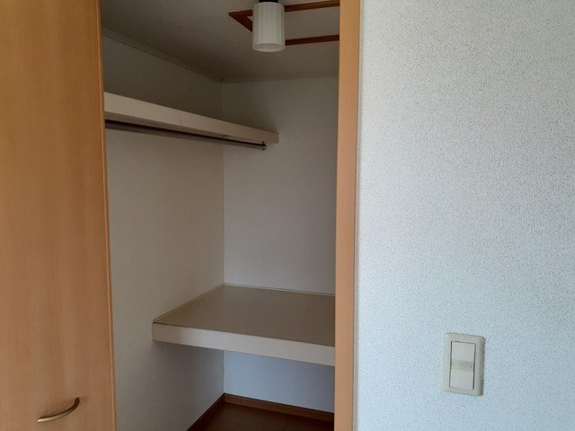 プロヴァンス木田　Ａの収納