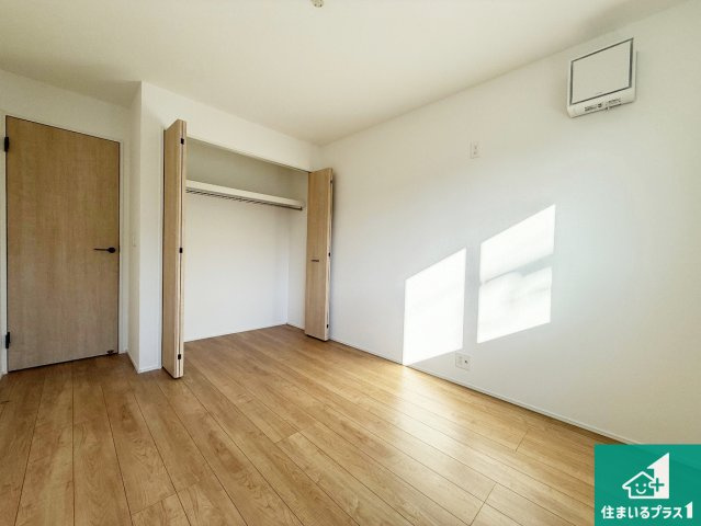 神戸市北区小倉台　第1期　新築一戸建ての洋室|収納スペースが充実しているので子供の成長に合わせてたくさん収納ができます！家族構成に合わせた様々な活用ができる収納！